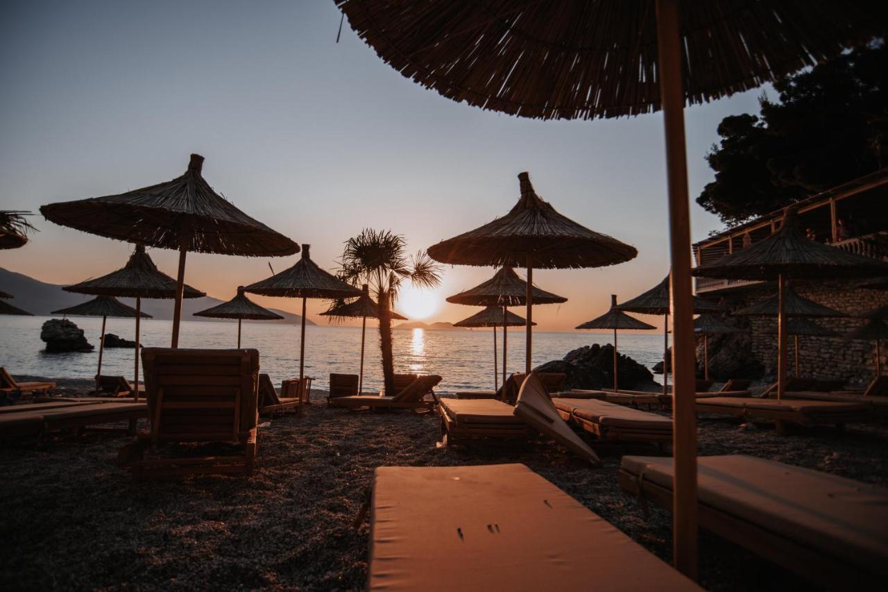 Inn Hotel Kaninë Kültér fotó