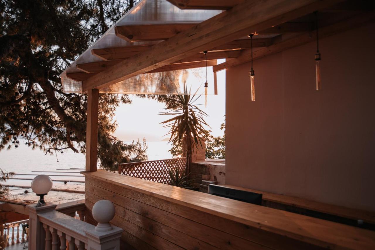 Inn Hotel Kaninë Kültér fotó