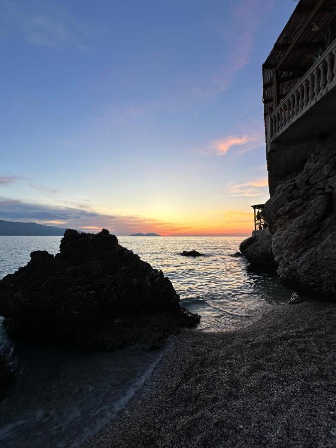 Inn Hotel Kaninë Kültér fotó