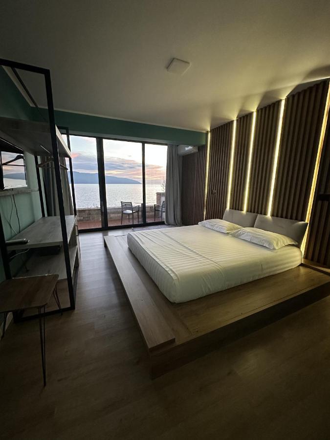Inn Hotel Kaninë Kültér fotó